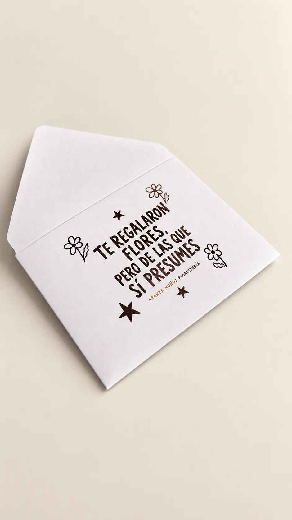 Sobre personalizado impreso para Aranza Muñoz Floristería